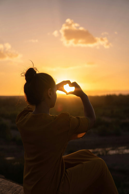 Fourteen Easy to Memorize Scriptures About Love